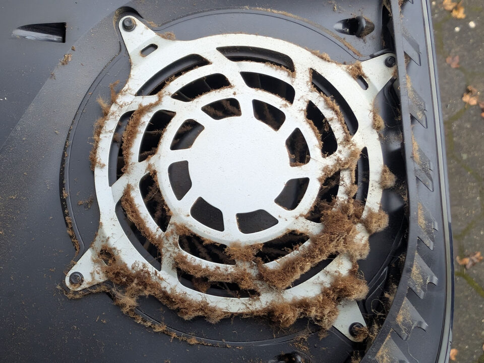 Playstation 5 verdreckt Raucherkonsole