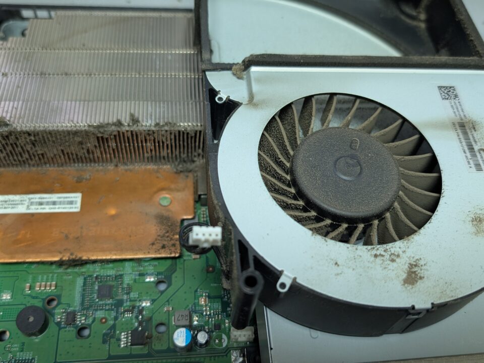 XBox One X Reinigung